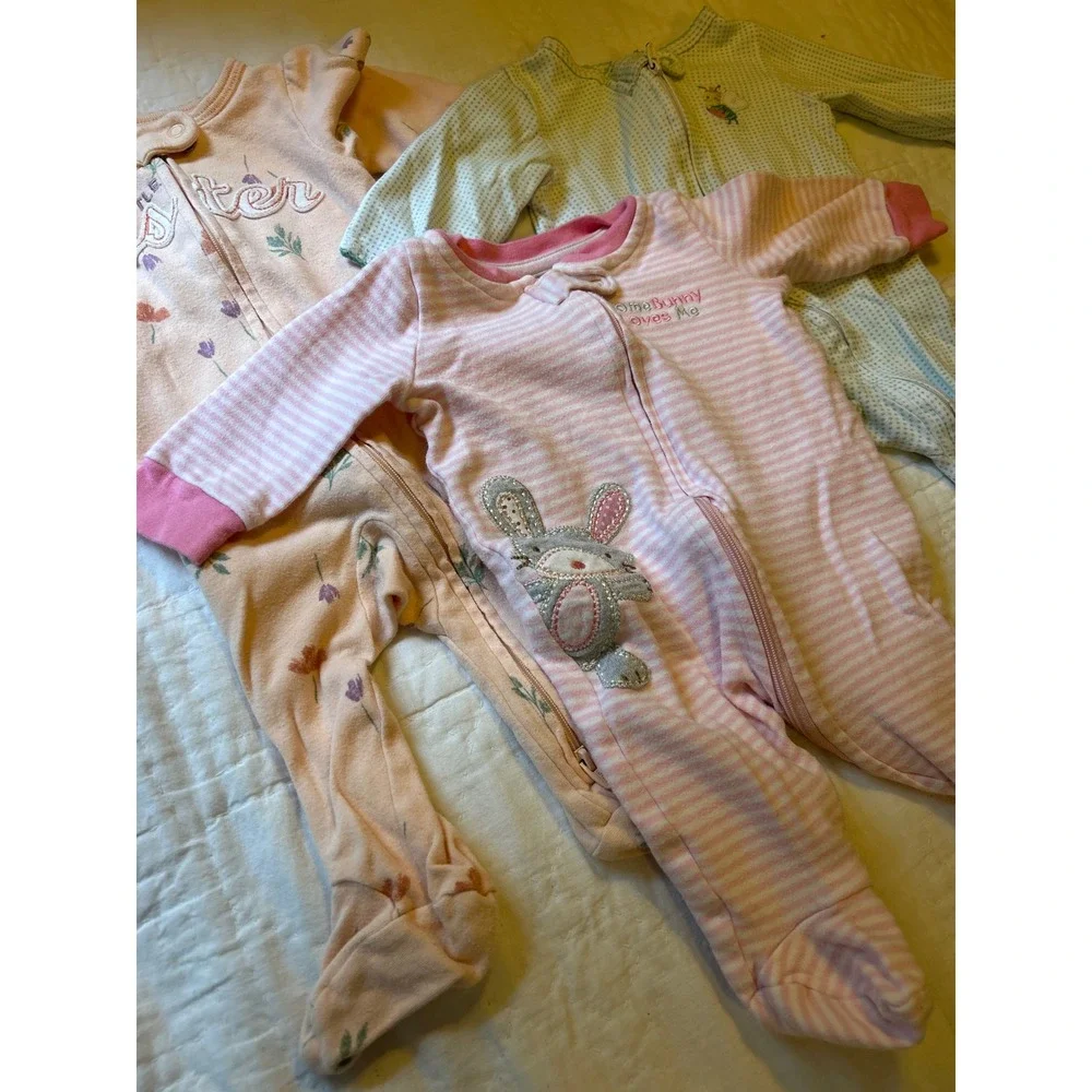 Baby Girl‎ Footed Pajamas Sleepers Bundle of 3 Bunny Floral Infant Clothes - Picture 2 of 8